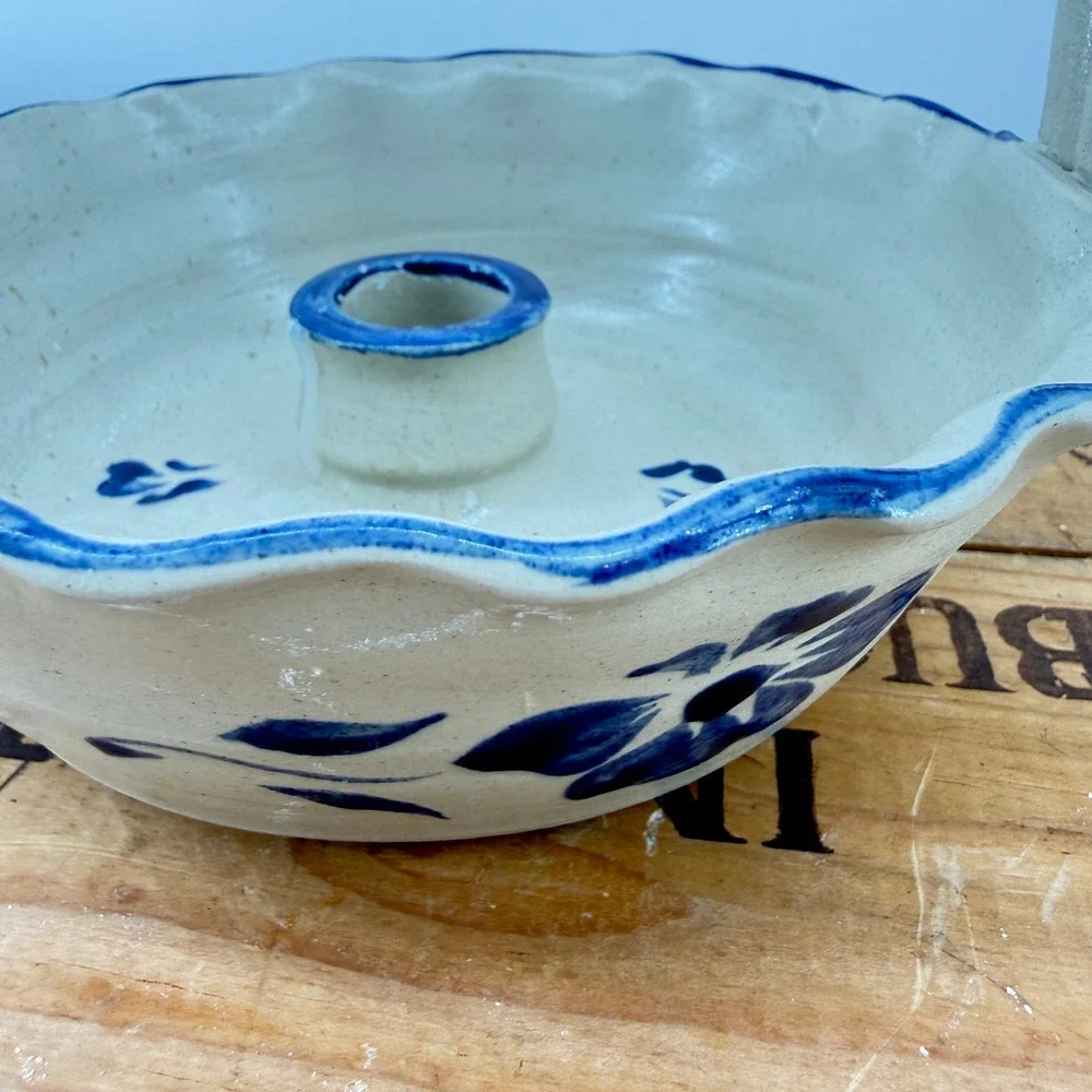 Williamsburg Pottery Chamberstick Candle Holder Cream Blue Floral Stoneware